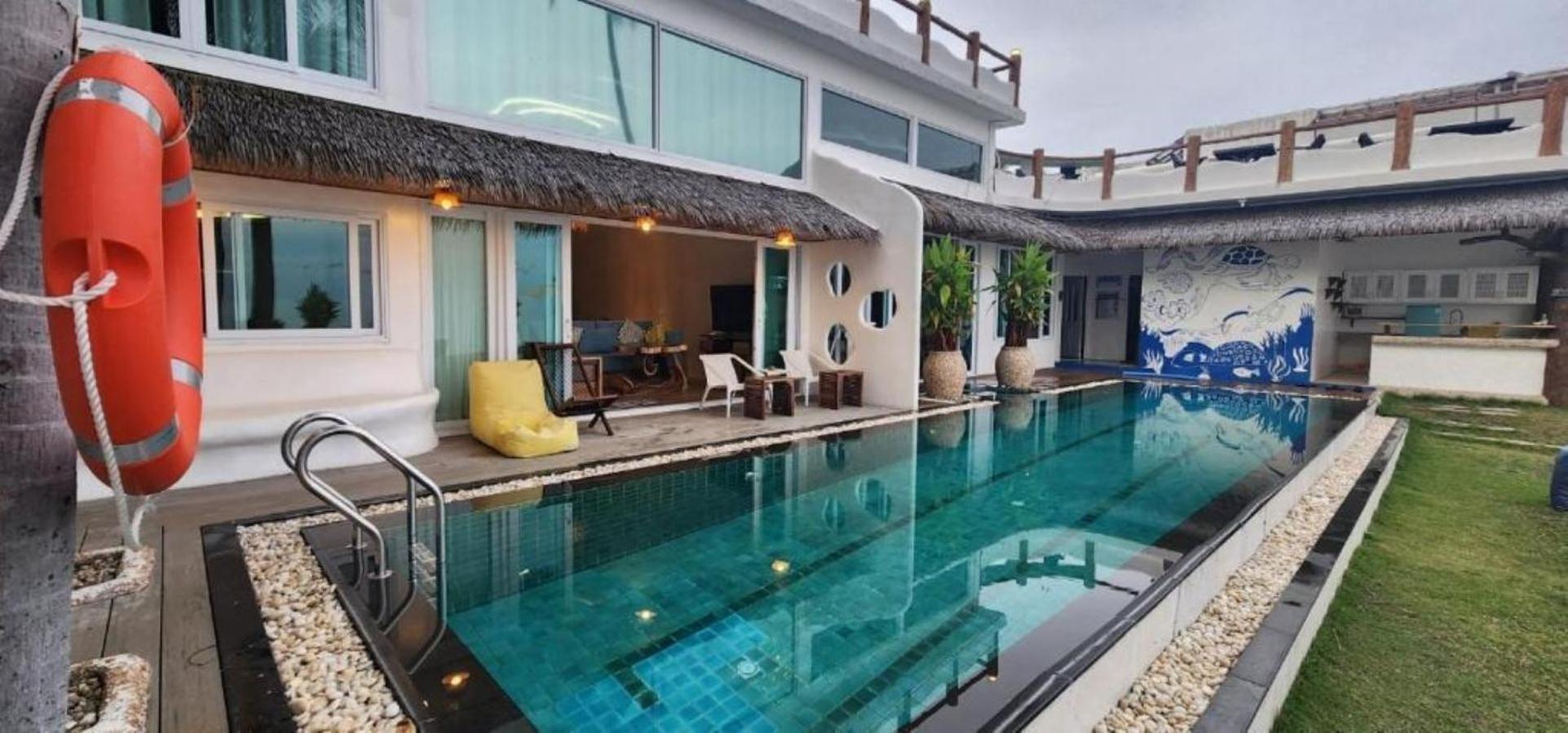 The Rock Samui Beach Resort Lamai Beach  Exterior photo